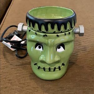 Frankenstein Scenctsy burner